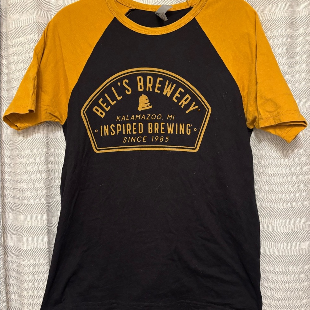 Black and Gold Men's Tee